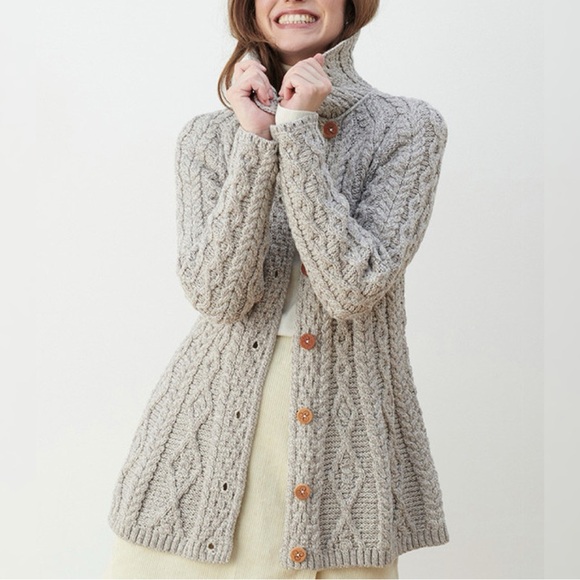 Aran Crafts Sweaters - Aran Cable Knit Cardigan Sweater Womens XL Beige Collared New England Fisherman
